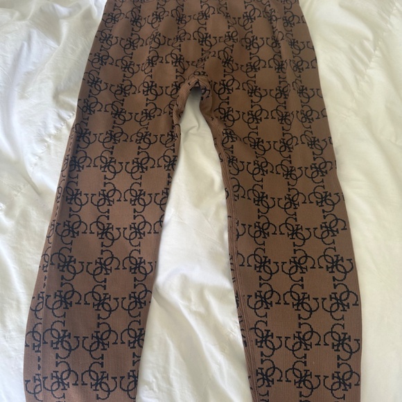 GUESS? Logomania Brown & Black Ribbed Active Set Size XS - Picture 3 of 11